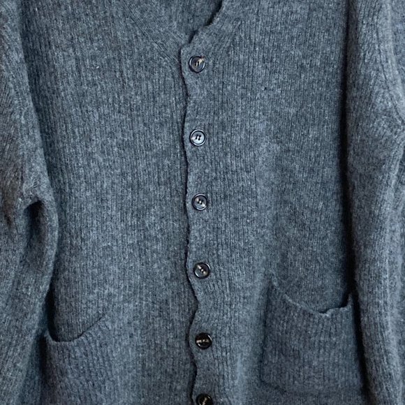 Line of Trade 100% Shetland Wool Gray V-Neck Button Front Cardigan Sweater 2XL - Picture 3 of 9